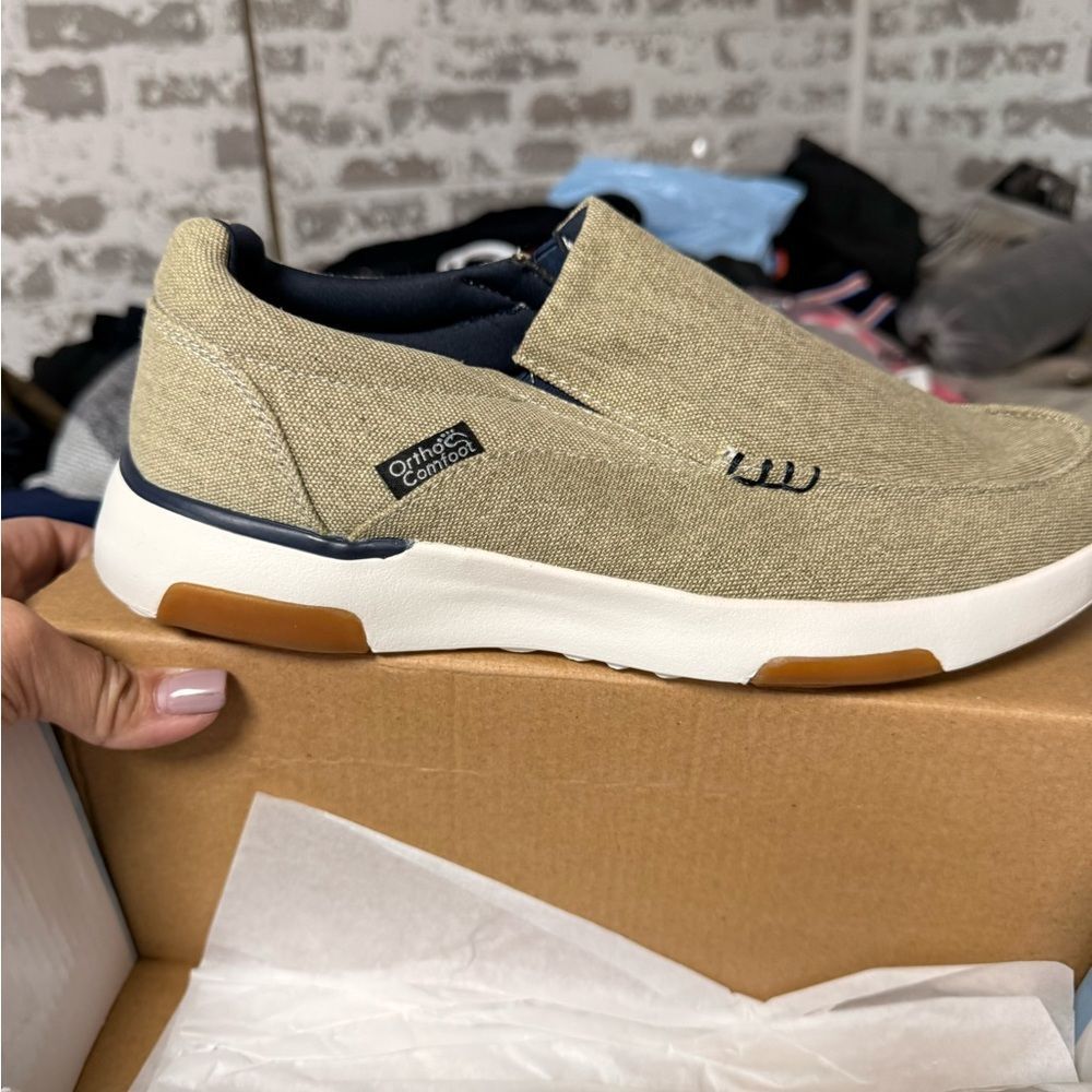 Men's Casual Slip-On Shoes - Tan